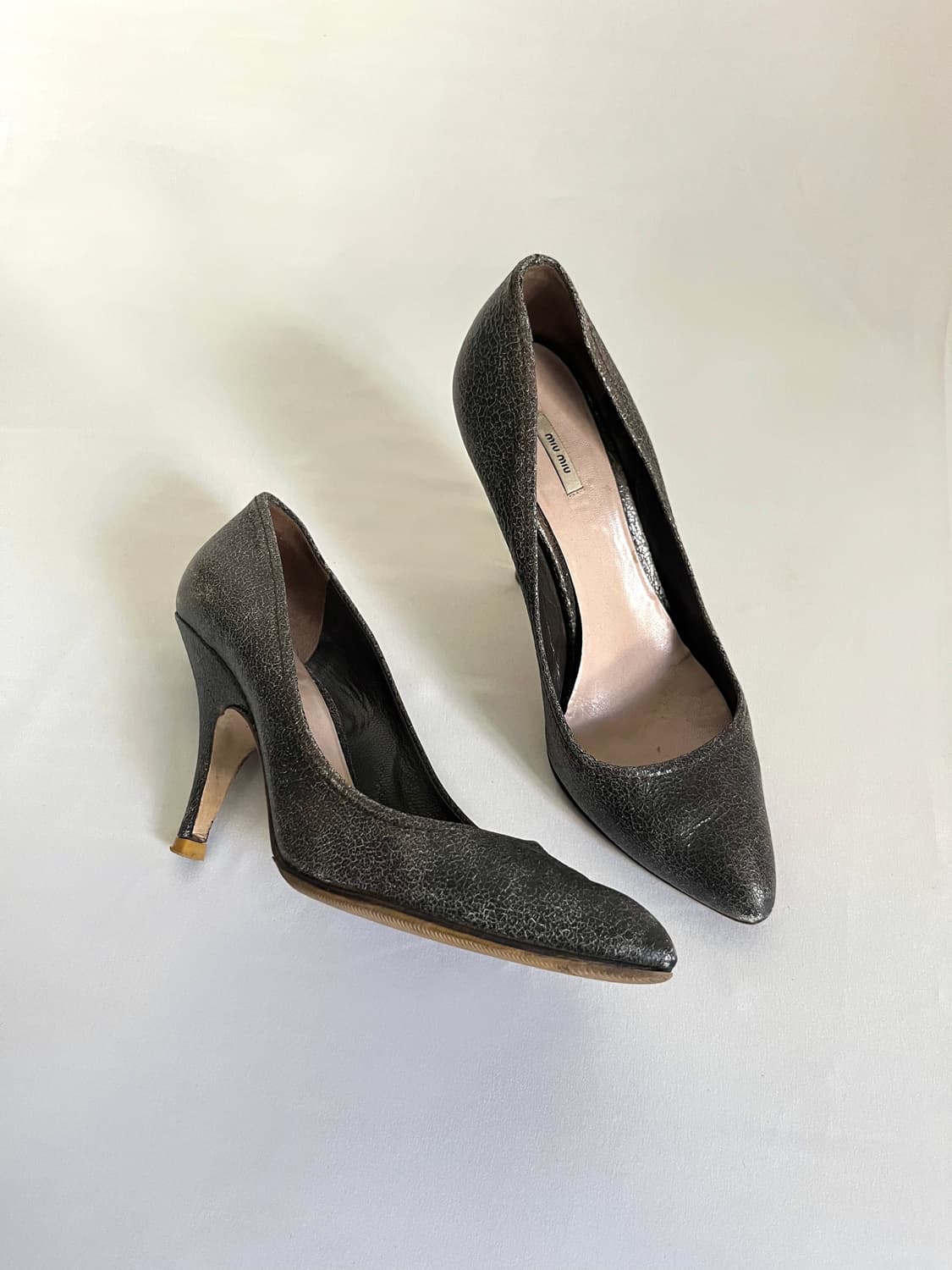 MiuMiu Cracked Leather heels 상품이미지5