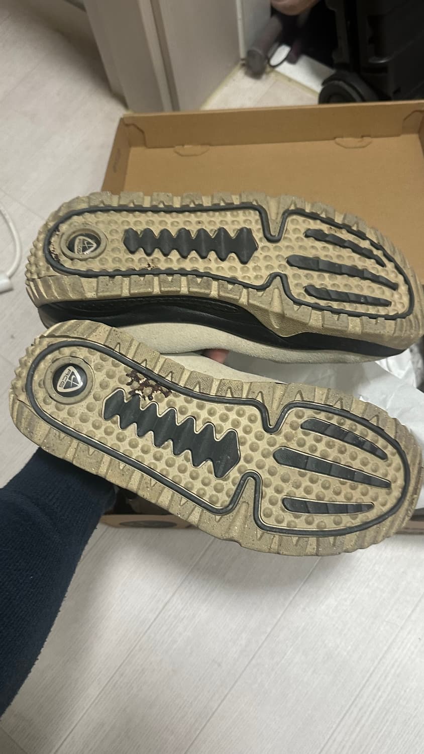 나이키 acg 루퍼스 라임스톤 앤 블랙 급처 상품이미지4