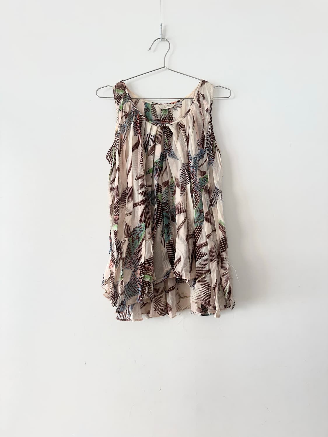 TIME tassel trim sleeveless blouse 상품이미지1