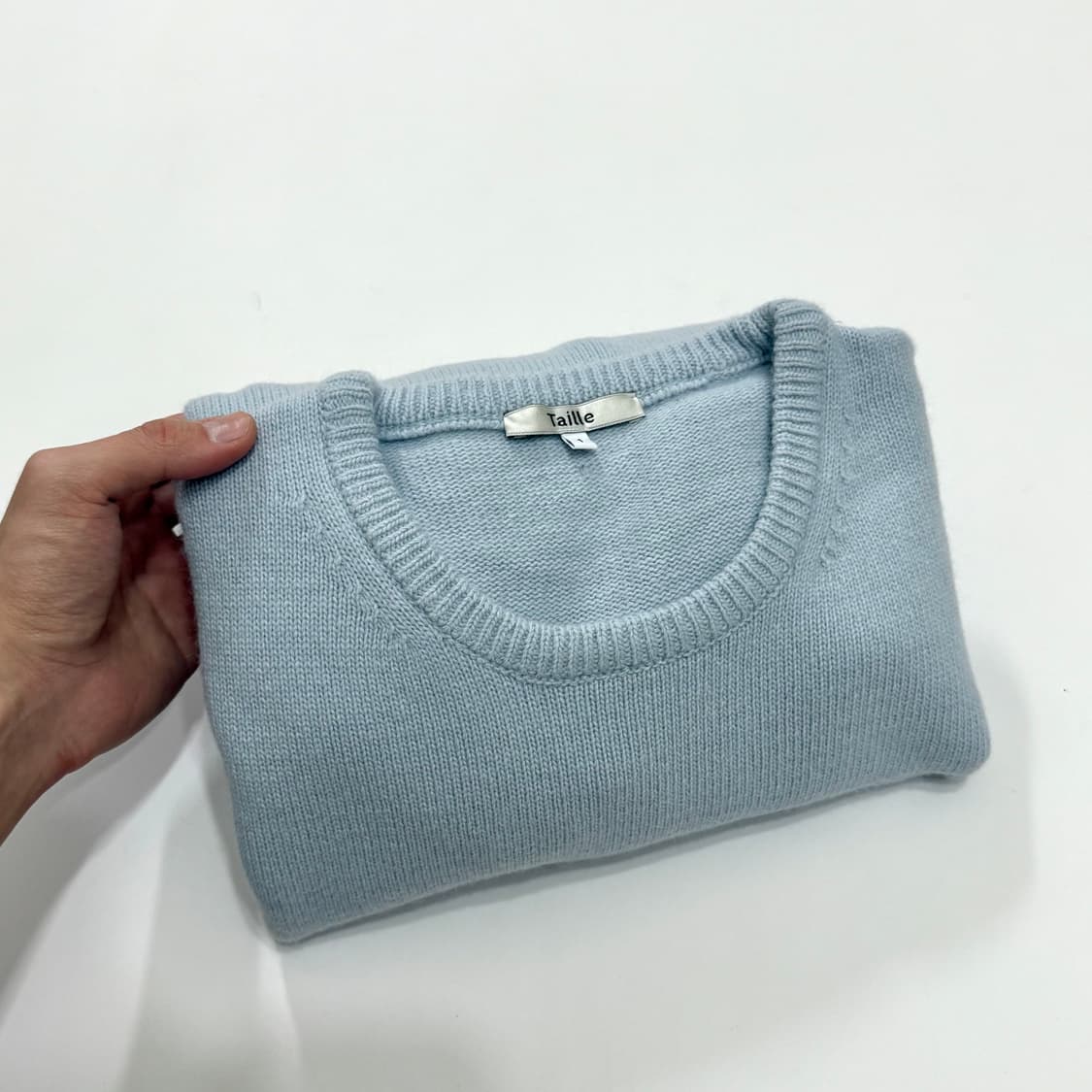 새상품 타일레 카멜 울 클래식 니트 스웨터 블루 1사이즈 상품이미지4