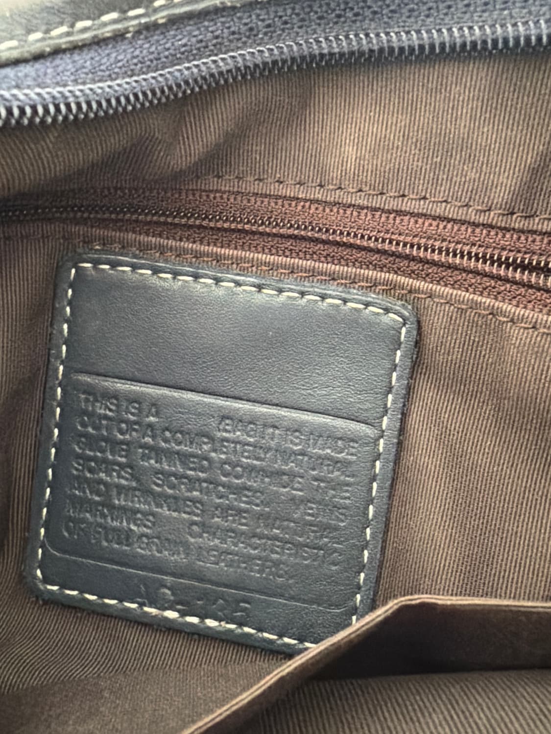 Coach vintage leather shoulder bag 상품이미지4