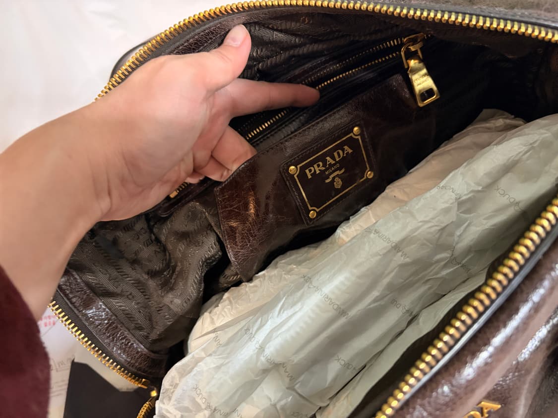 프라다 비텔로 샤인 토트백 겸 숄더백 브라운 상품이미지5