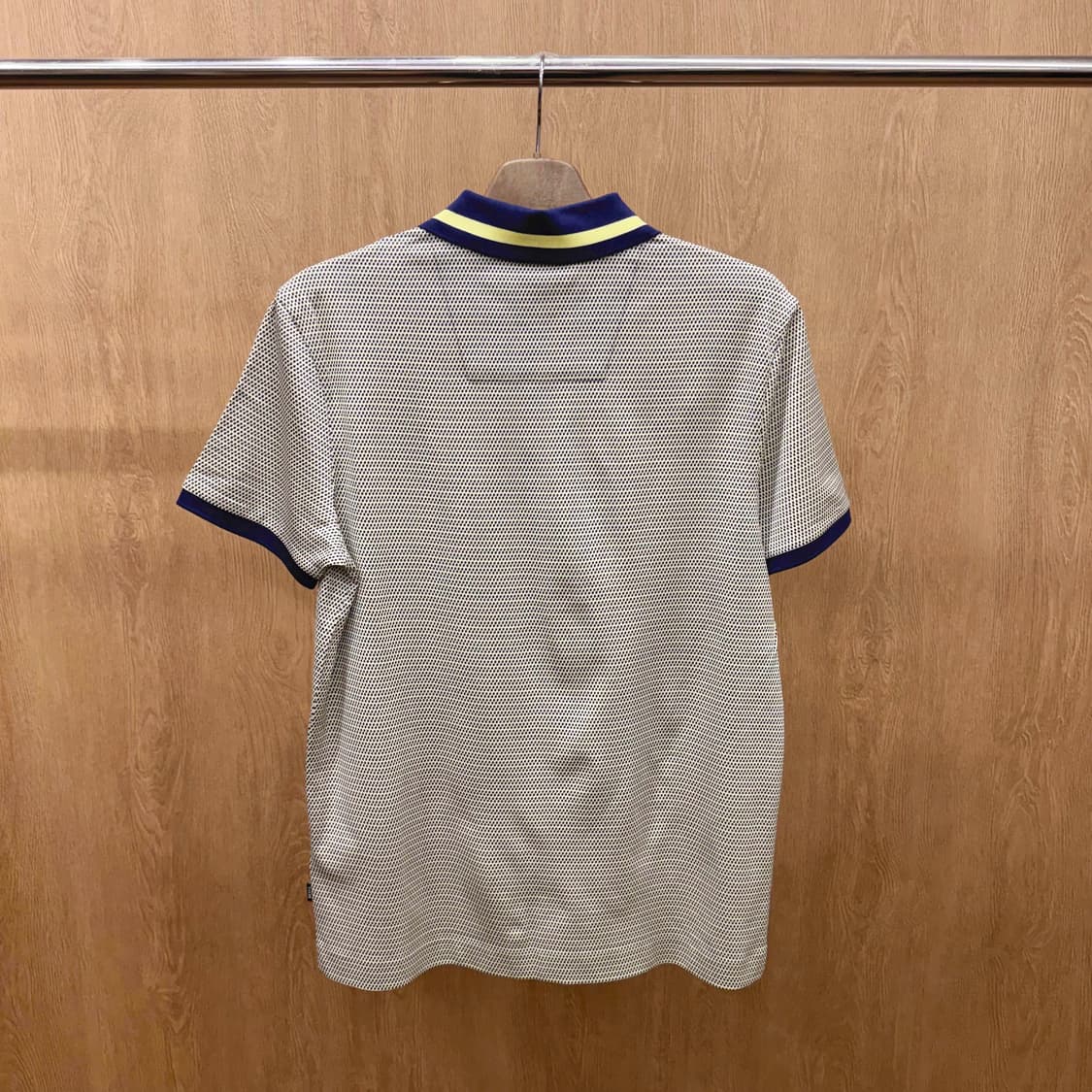 휴고 보스 마이크로 패턴 PK 티셔츠 배색 카라 버튼 디테일 네이비 상품이미지3