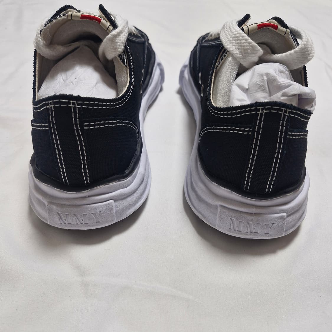 메종 미하라 야스히로 피터슨 OG 솔 캔버스 로우 스니커즈 블랙 상품이미지3