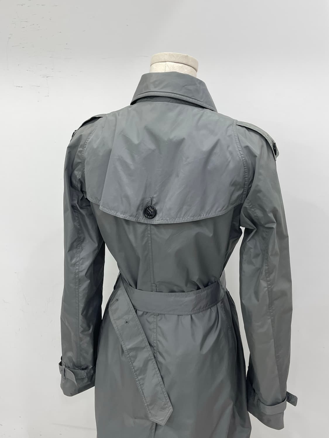 버버리 나일론 트렌치 코트 상품이미지4