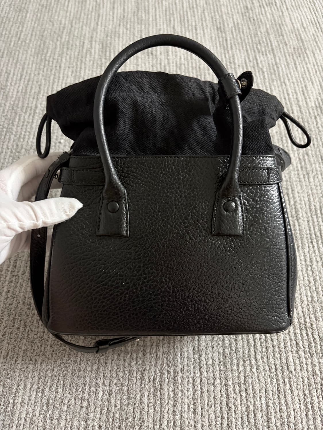 (상태 최상) 메종 마르지엘라 5AC 드로스트링 토트백 상품이미지3