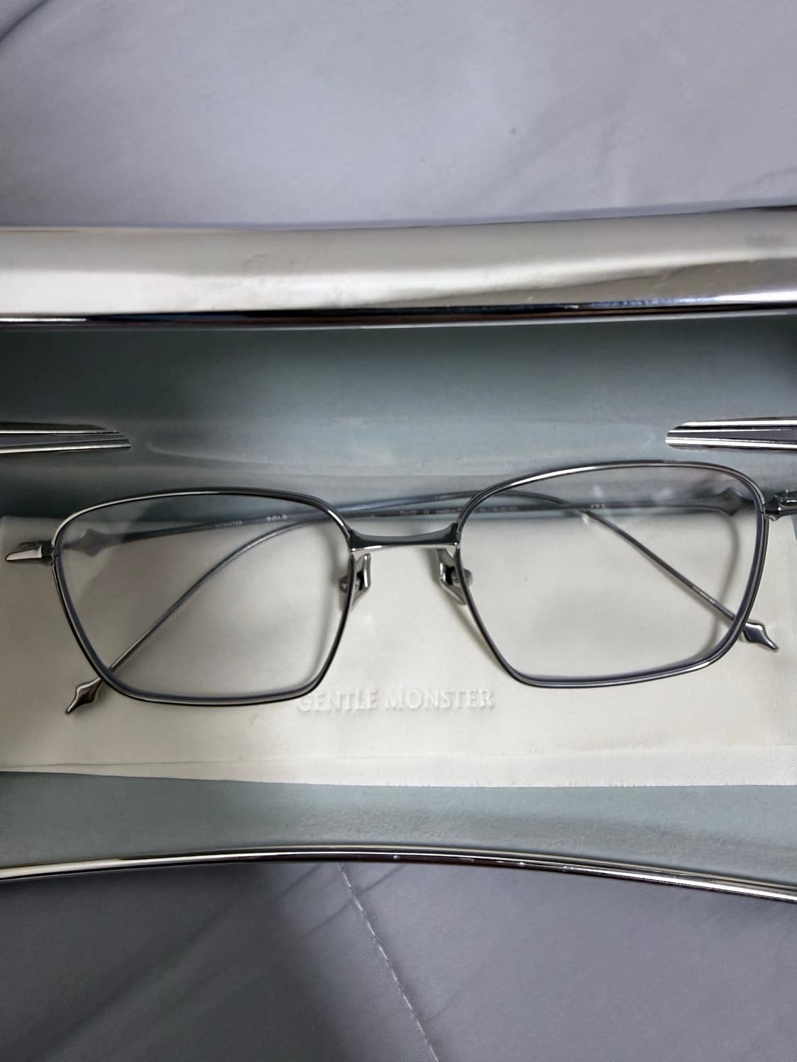 젠틀몬스터 아바  상품이미지2