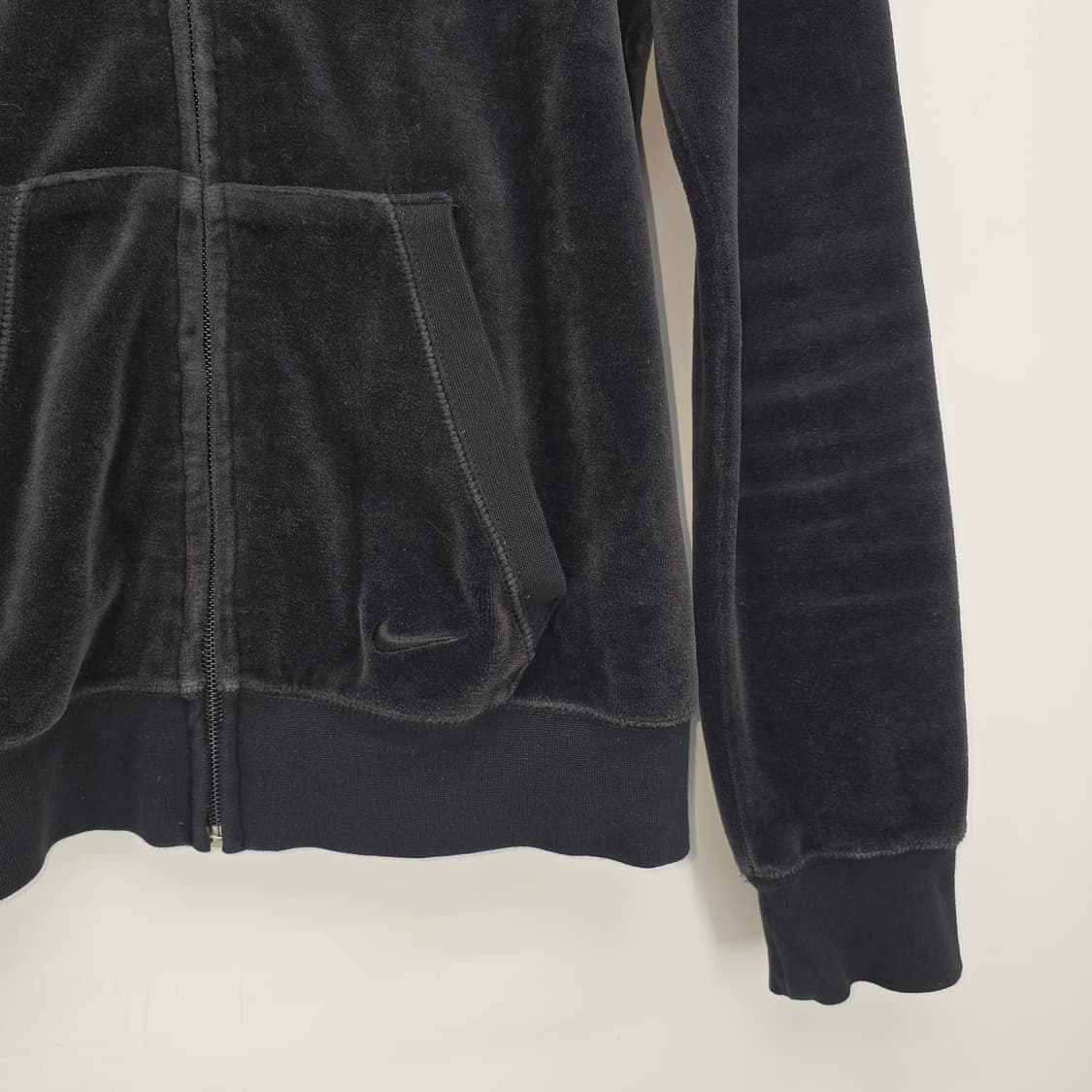 early 2000s 나이키 벨루어 후드집업 상품이미지3
