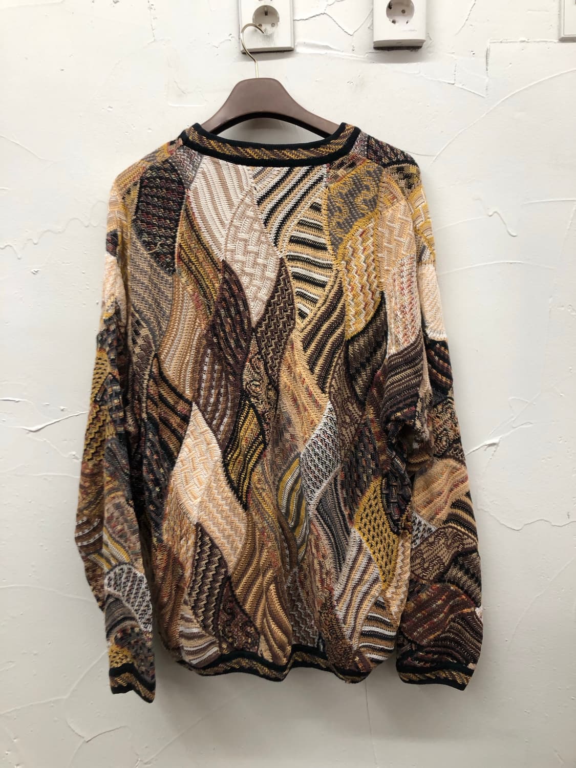 툰드라 캐나다 생산 니트 상품이미지2