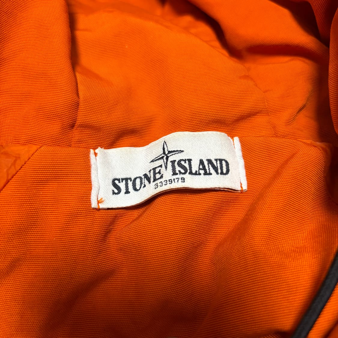 스톤아일랜드 30주년 가먼트 패딩 상품이미지5