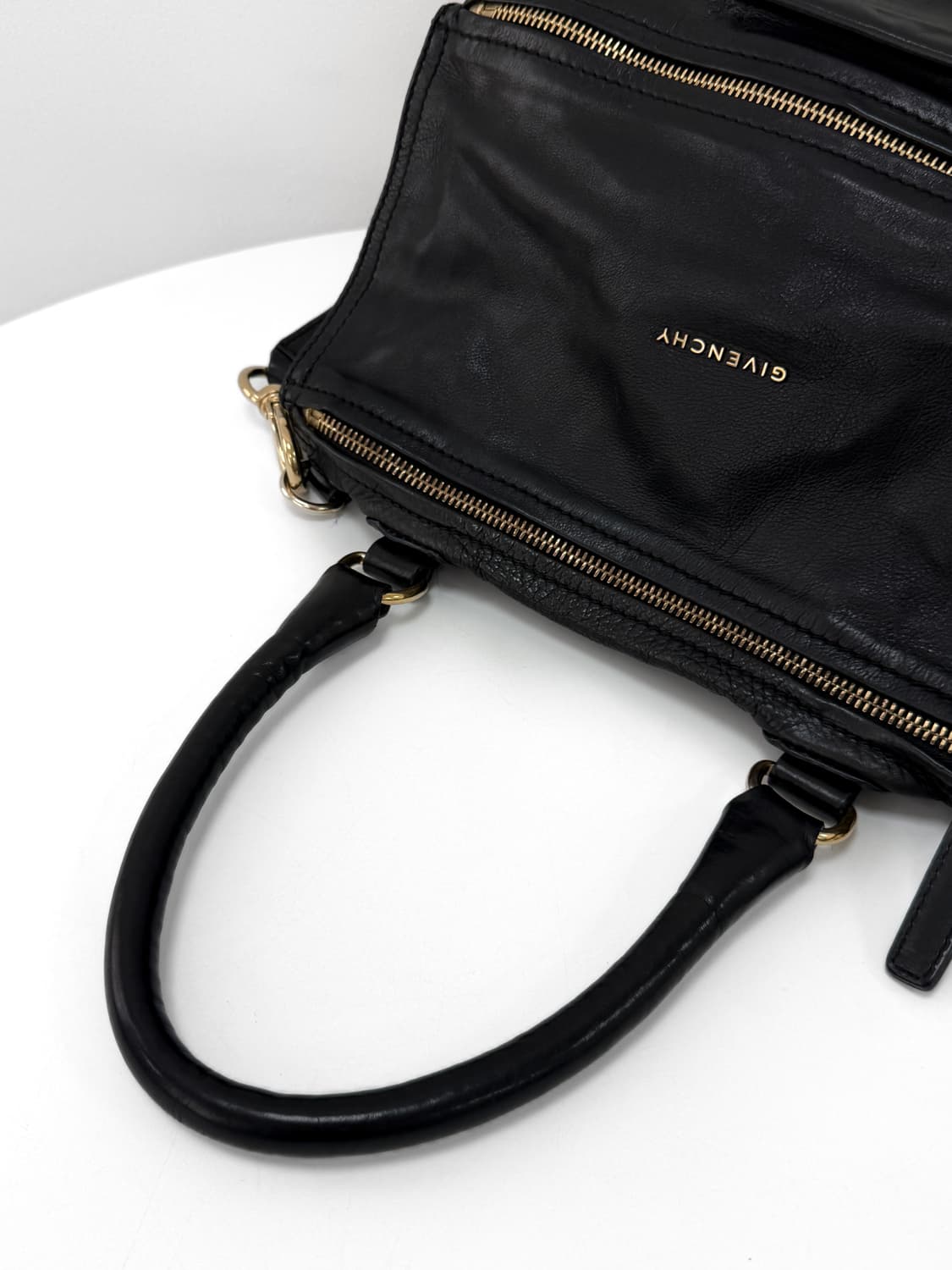 지방시 판도라 블랙 램스킨 숄더백 상품이미지4