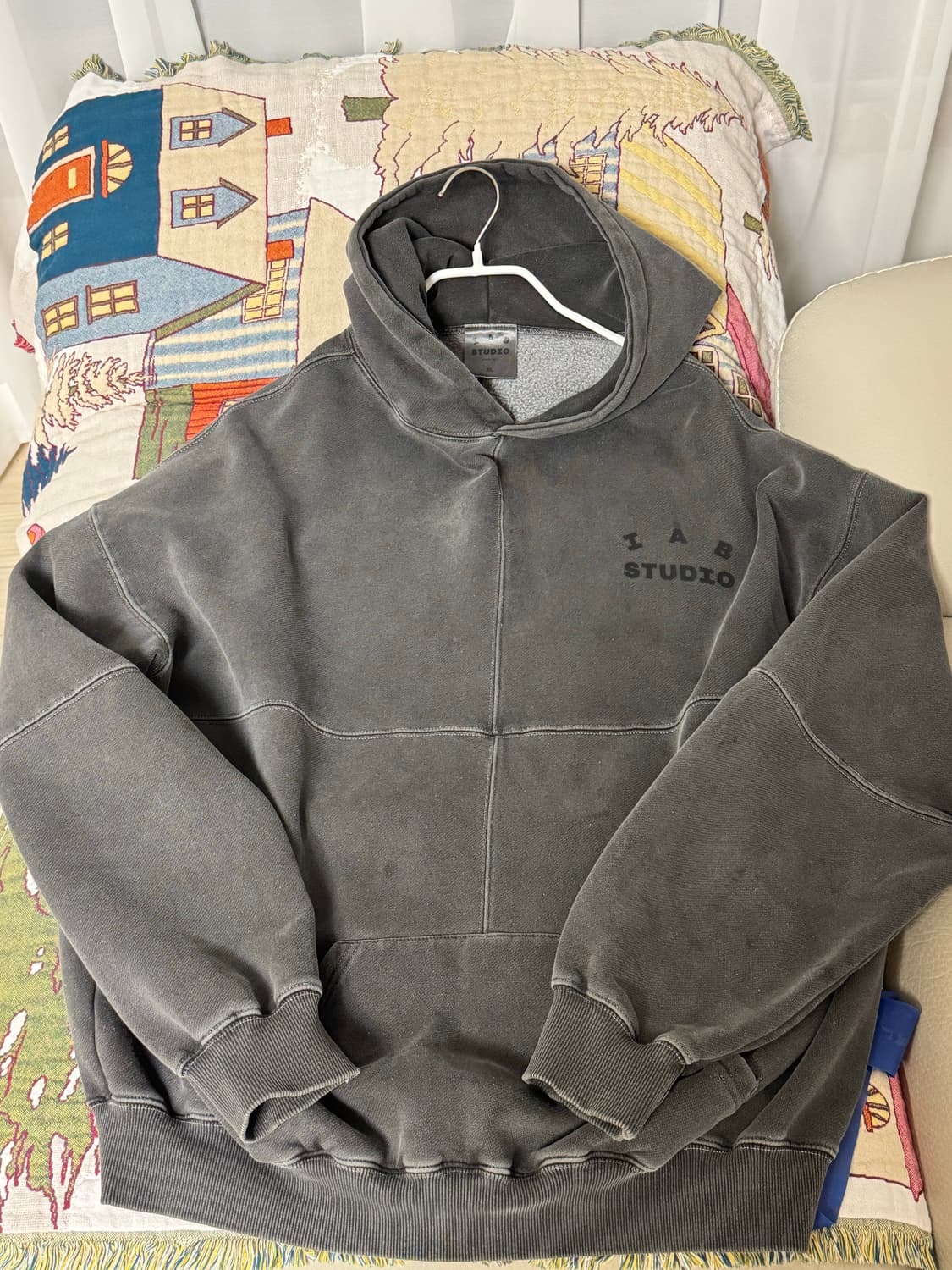 아이앱스튜디오 블록 피그먼트 후드 블랙 (XL) 상품이미지1