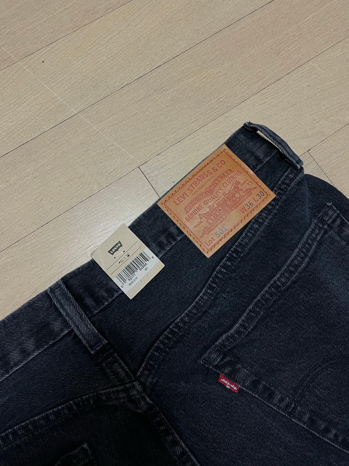 (새제품) 리바이스 / 501 흑청 프리미엄데님 /36x30 상품이미지5