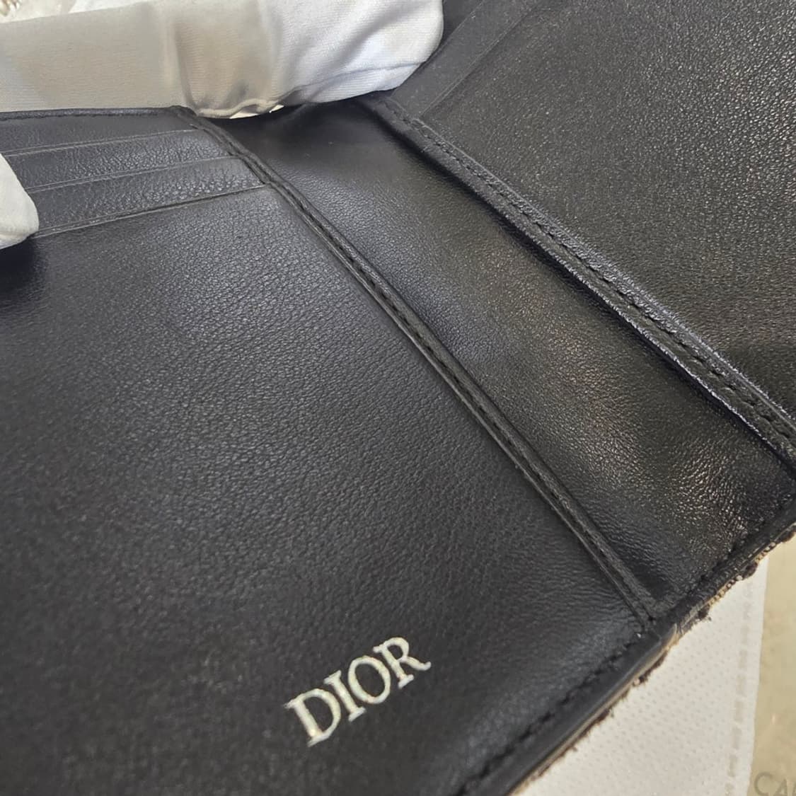[중고/정품] 디올  2단 카드지갑 상품이미지7