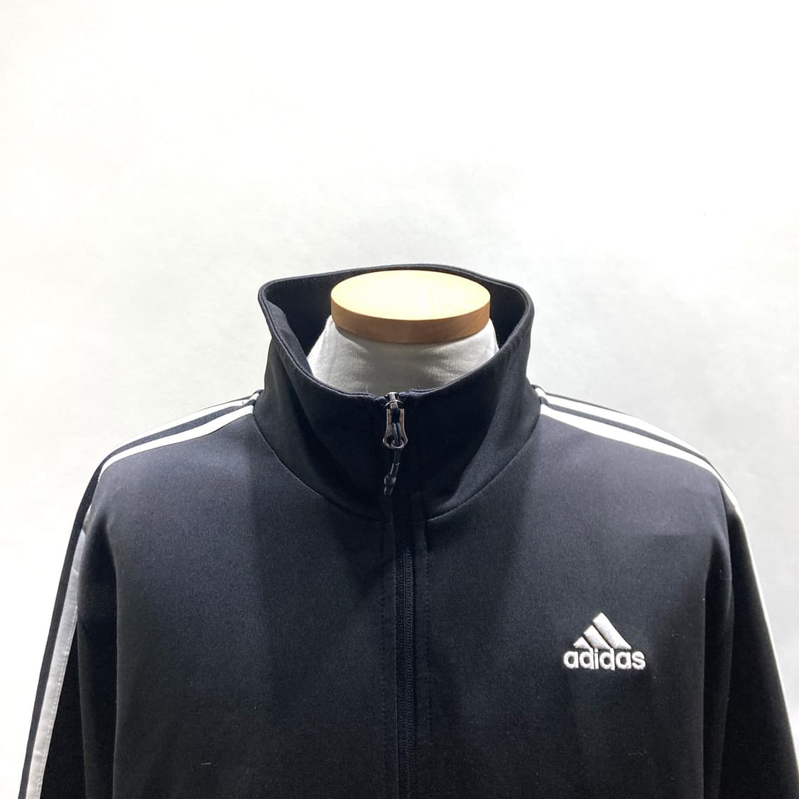 아디다스 AT 클래식 삼선 트랙탑 XL 영구제 상품이미지2