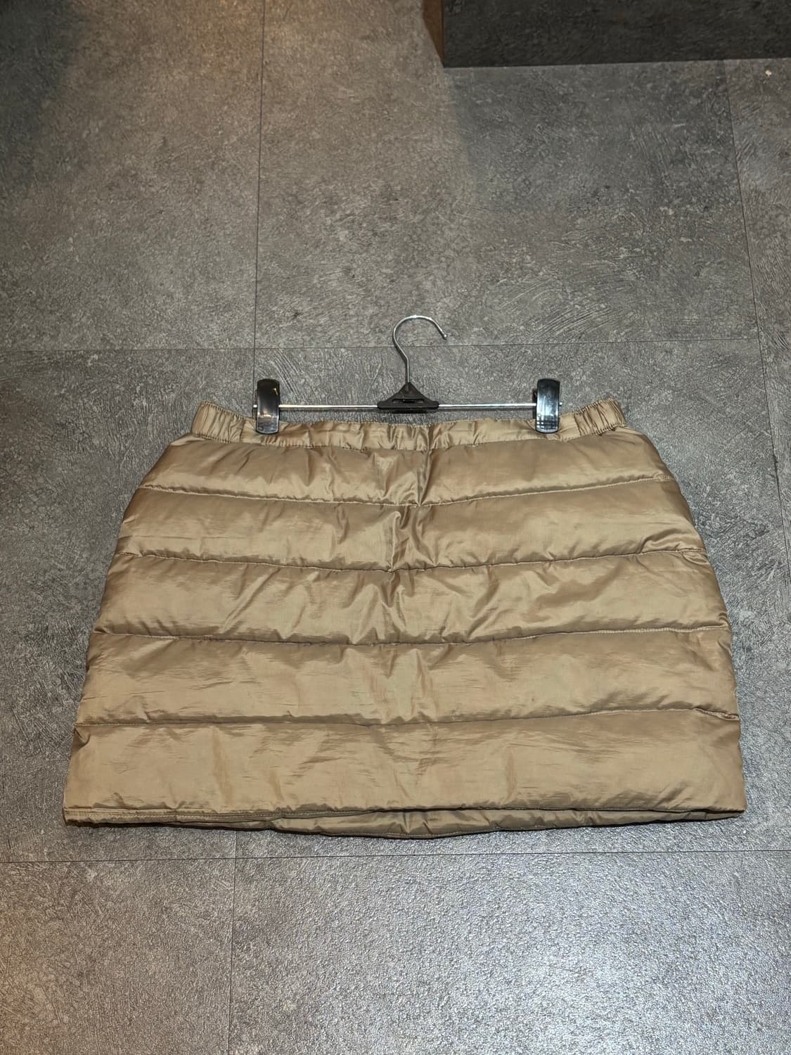 노스페이스 구스다운 패딩치마 700 M사이즈 상품이미지3