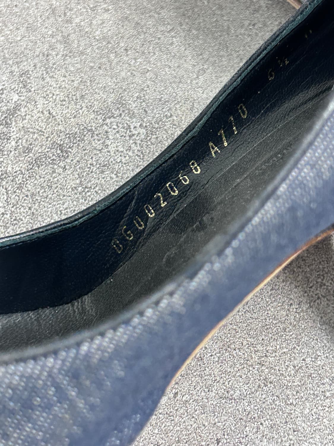 살바토레 페라가모 파이톤 레더 펌프스 상품이미지7