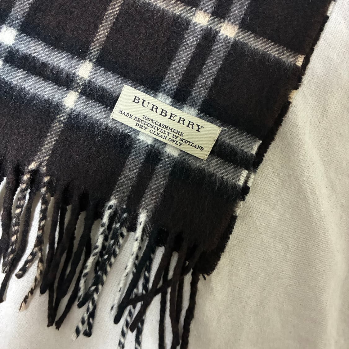 정품 버버리 캐시미어 머플러 스코틀랜드 상품이미지2