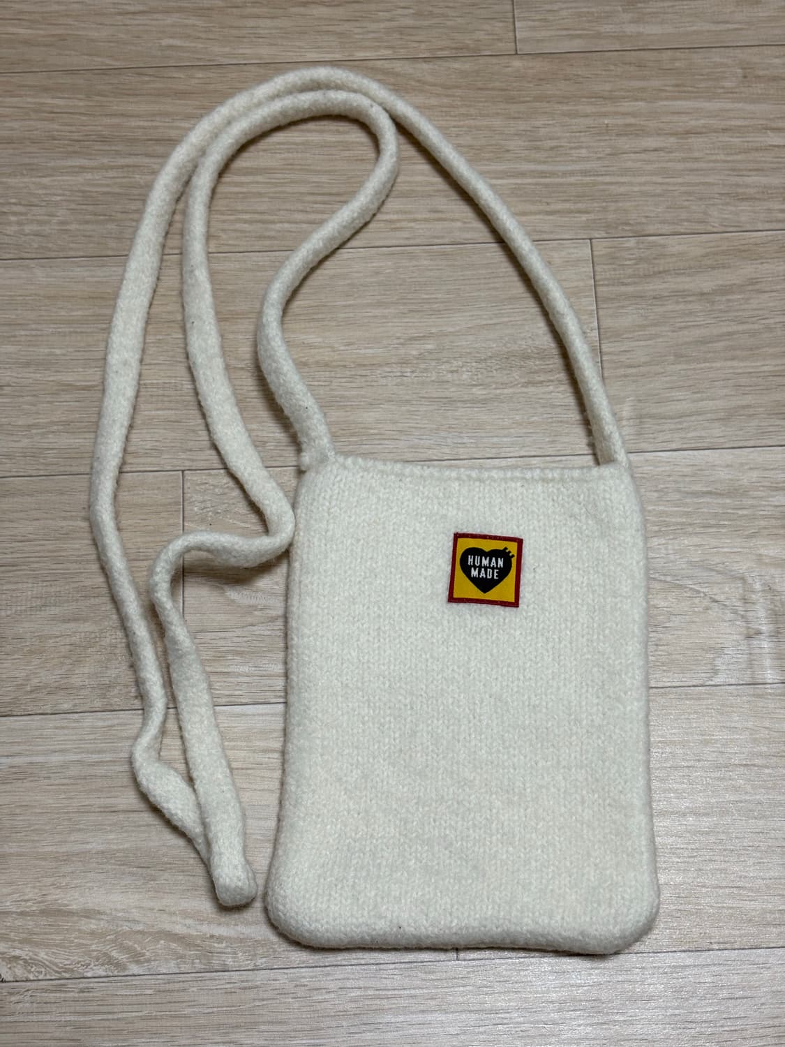 휴먼메이드 니트 미니 숄더백 화이트 상품이미지3