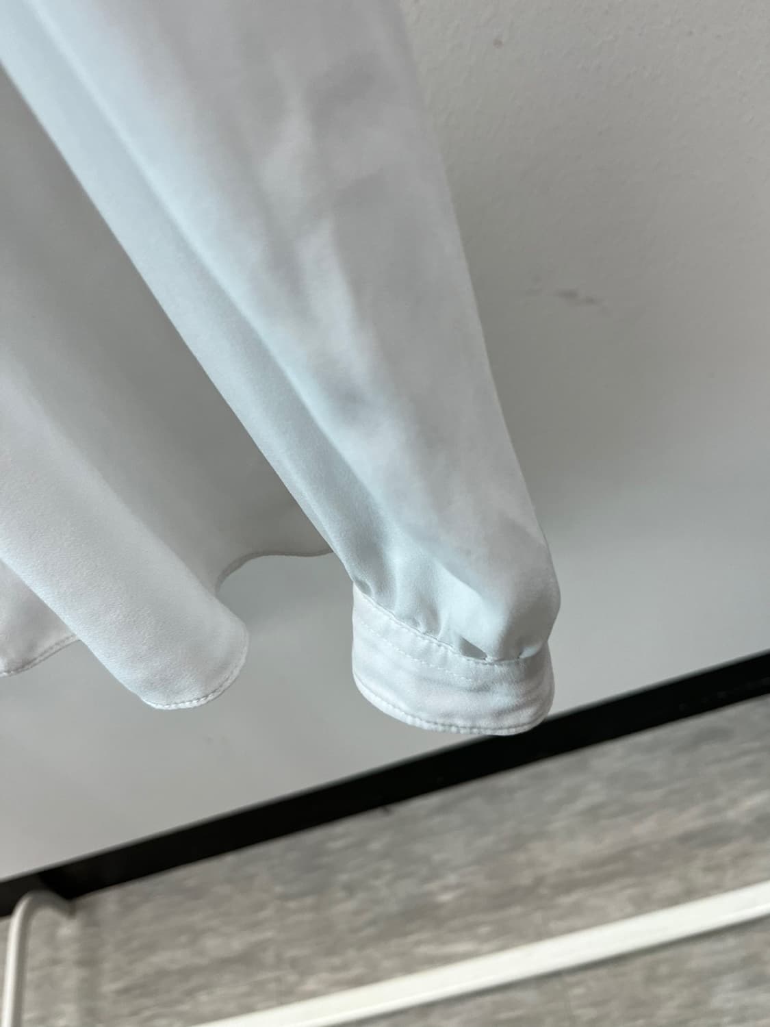 여) 루이비통 유니폼 블라우스 상품이미지6