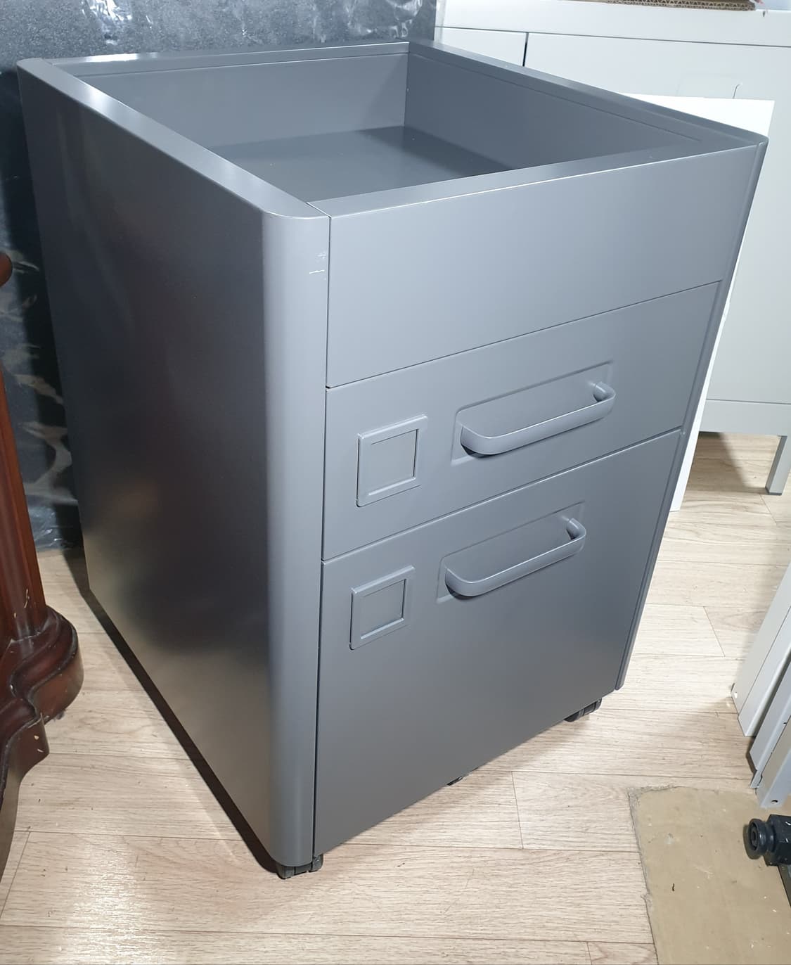 이케아 IKEA 이도센 고급 이동식 철제서랍장(다크그레이 or 옐로우) 상품이미지6