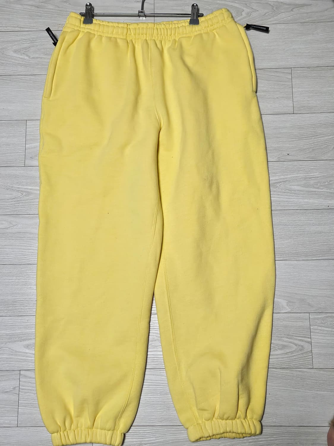 디스이즈네버댓 노란색 스웻팬츠 M 상품이미지1