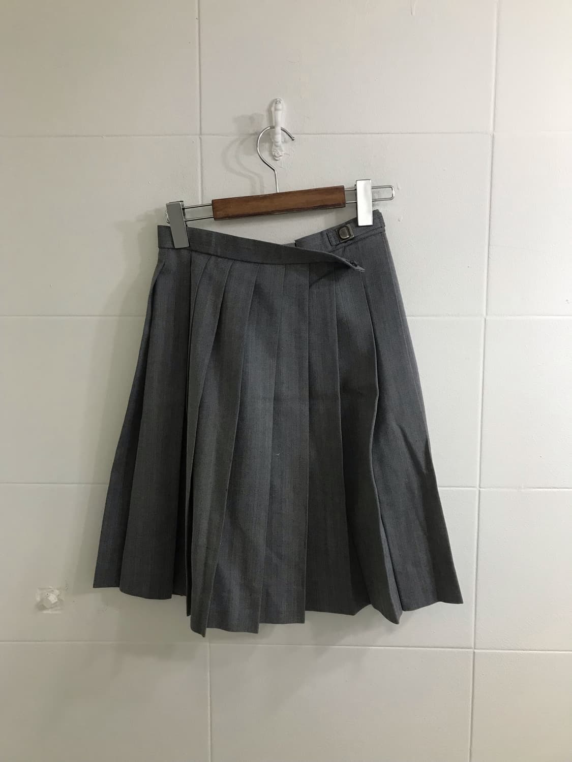 사와코 그레이 니혼진 하이넥 더블버튼 케이프 코디세트 상품이미지7