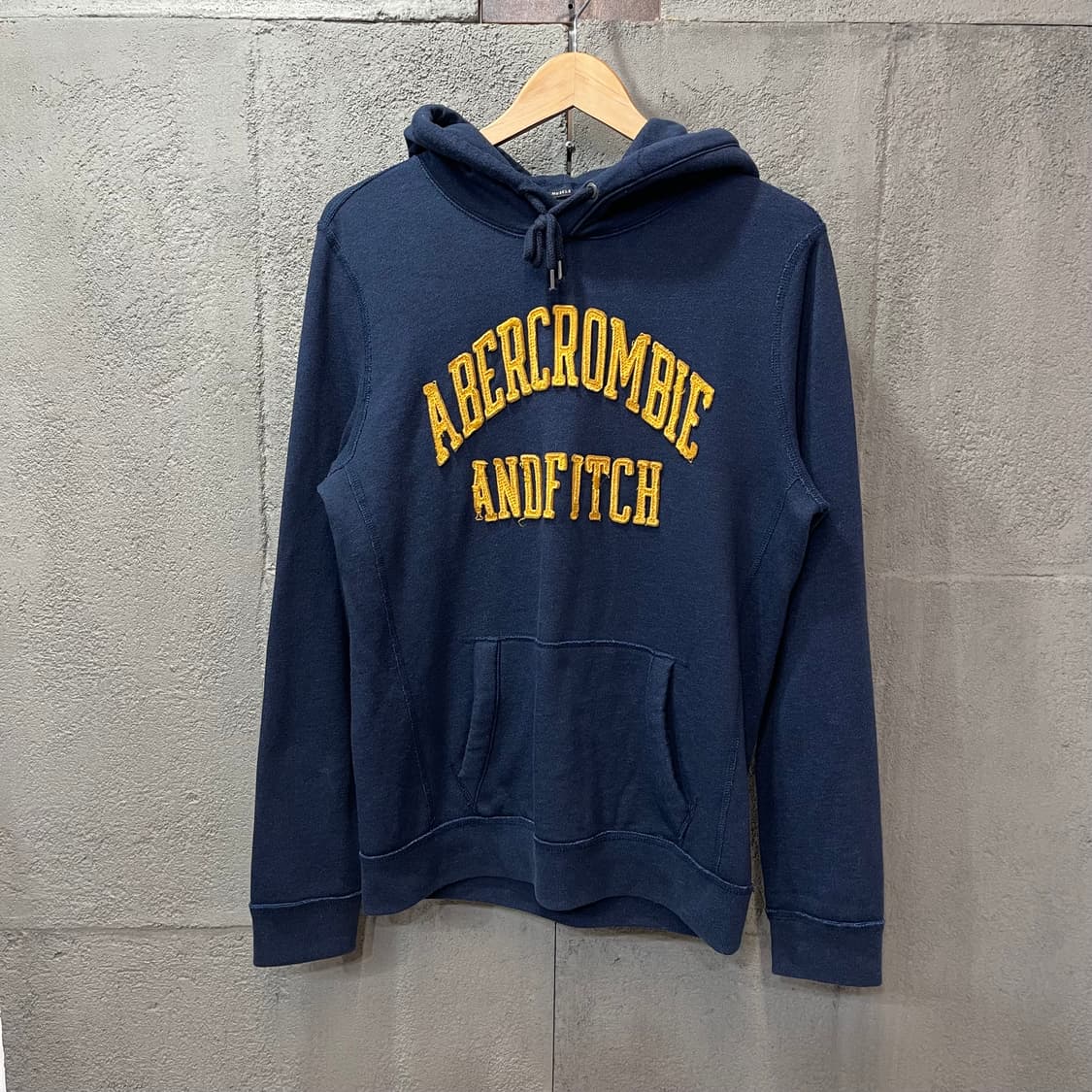 아베크롬비 머슬핏 네이비 후드티 상품이미지2