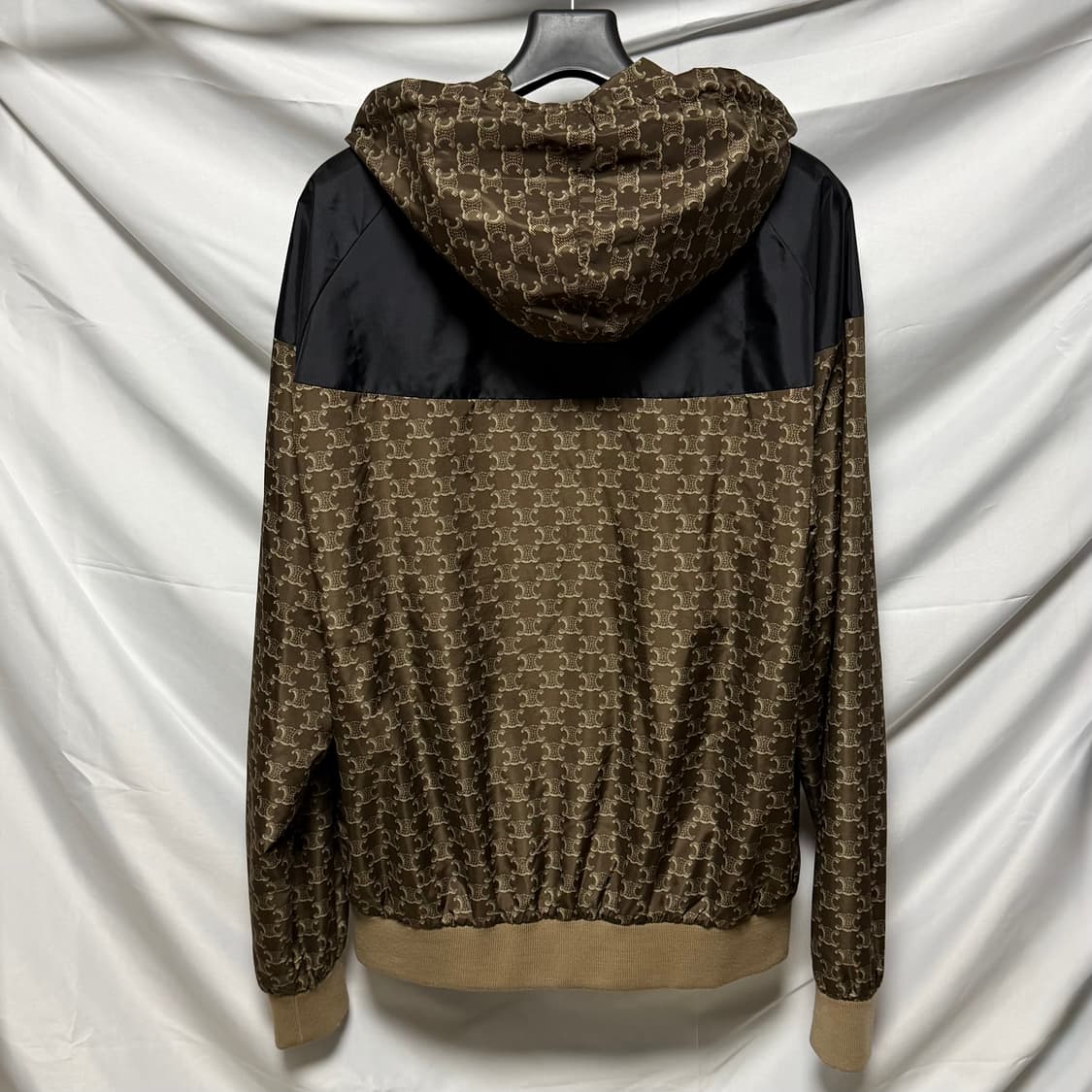 [S+급/50] 셀린느 트리오페 블루종 후드 바람막이 자켓 상품이미지4