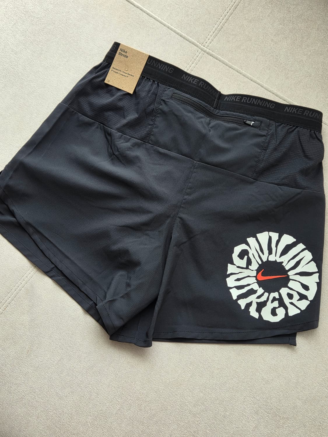 나이키 러닝 쇼츠 5인치 스트라이드 런 에너지 상품이미지2