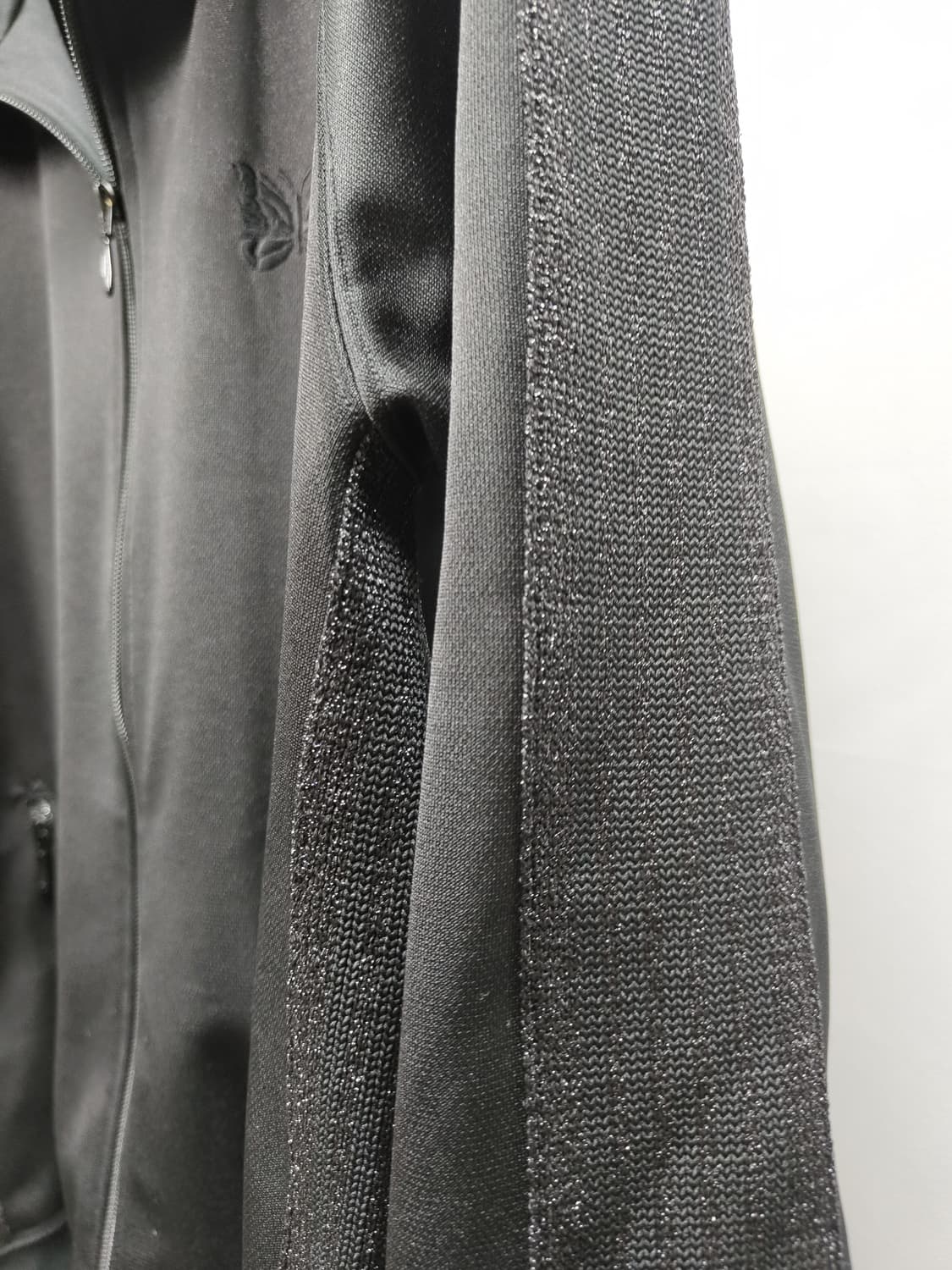 니들스 트랙자켓 블랙/블랙(펄) m 상품이미지3