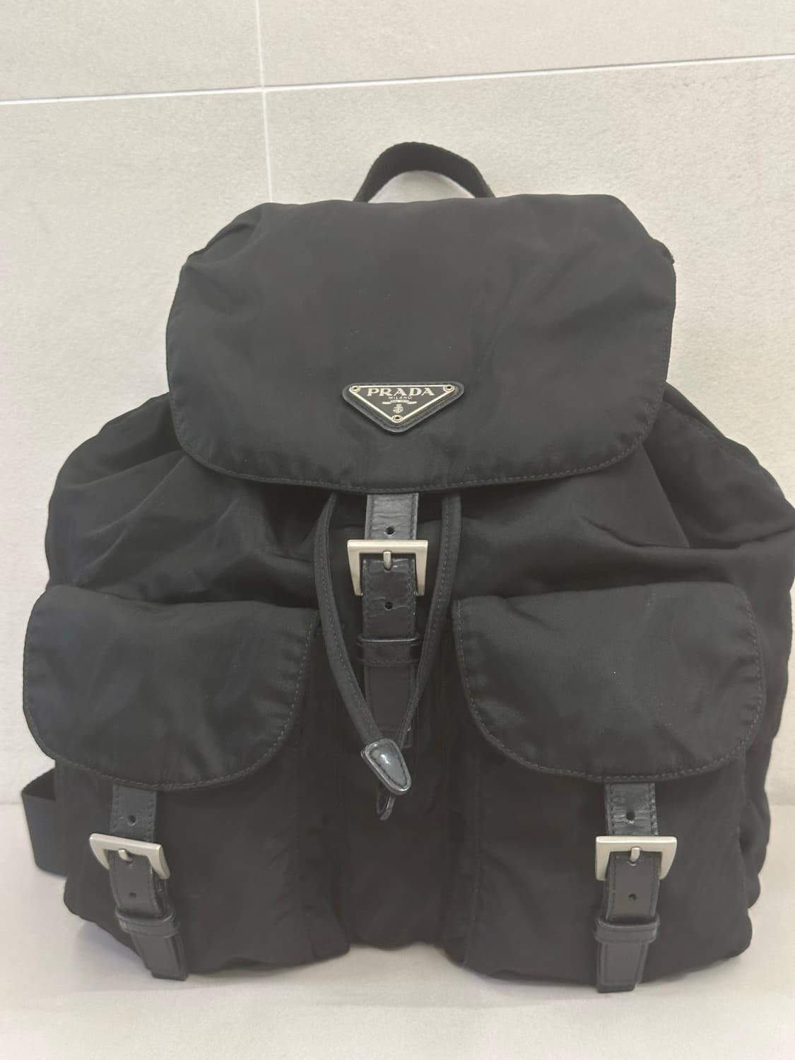프라다 투포켓 포코노 나일론 백팩 미디엄 상품이미지3