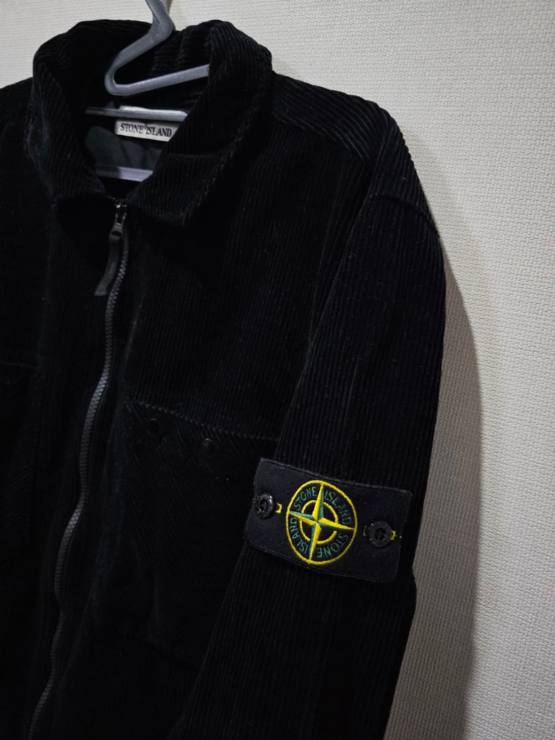 정품 24FW 스톤아일랜드 11604 코듀로이 셔츠 자켓 105 / XL 상품이미지2
