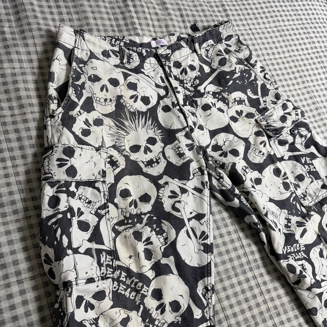 (L) ERL 이알엘 스컬 카고 팬츠 상품이미지4