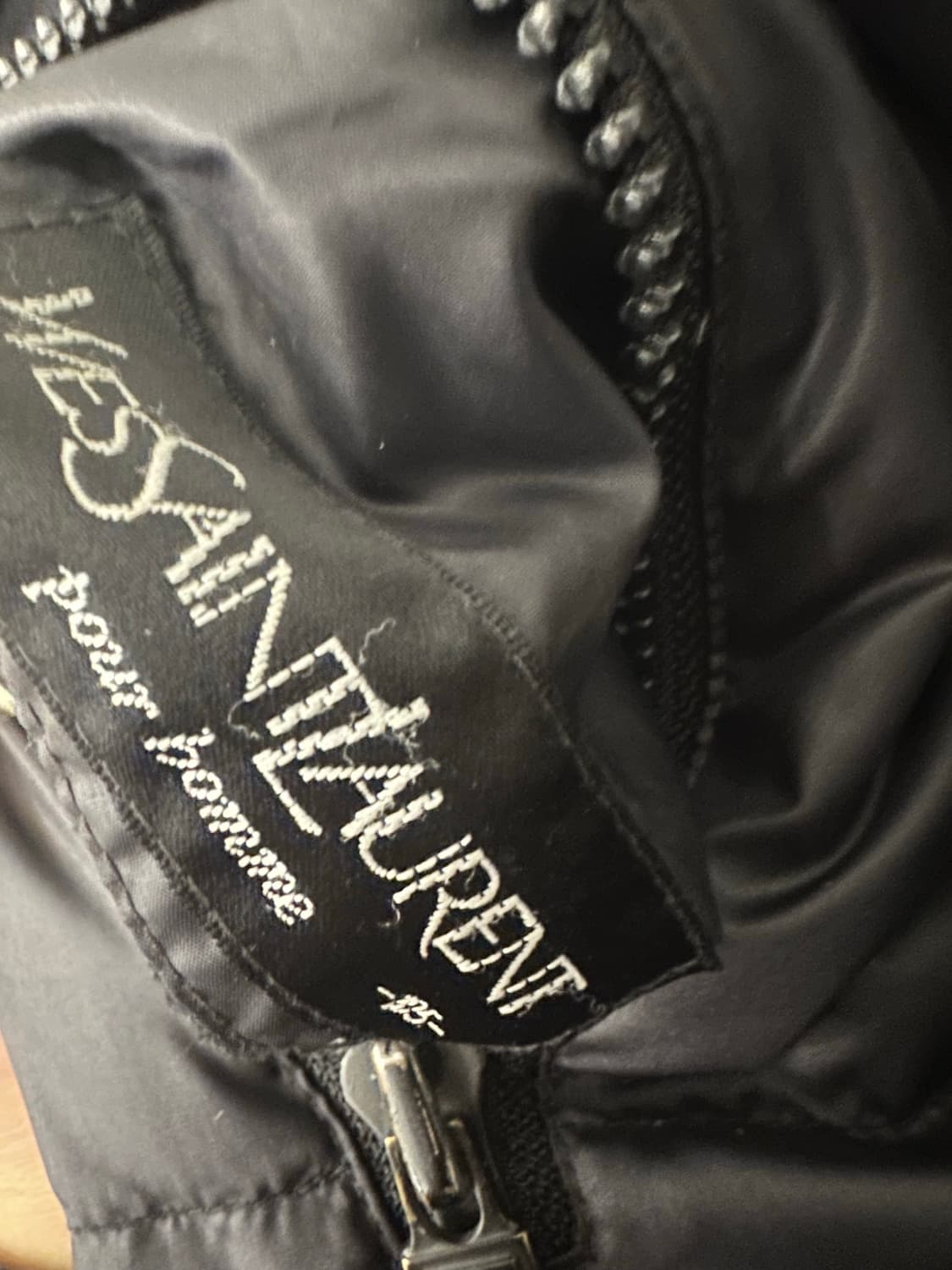 105)입생로랑 구스다운 상품이미지8