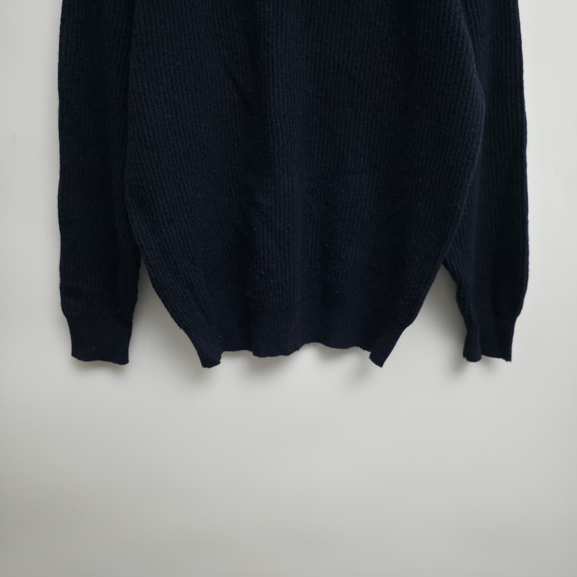 [L] 라코스테 네이비 니트 상품이미지3