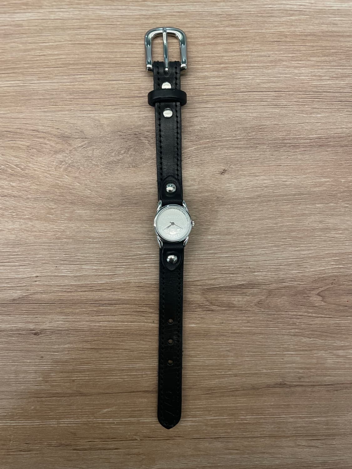 kc’s &AAO 소가죽 시계 상품이미지1