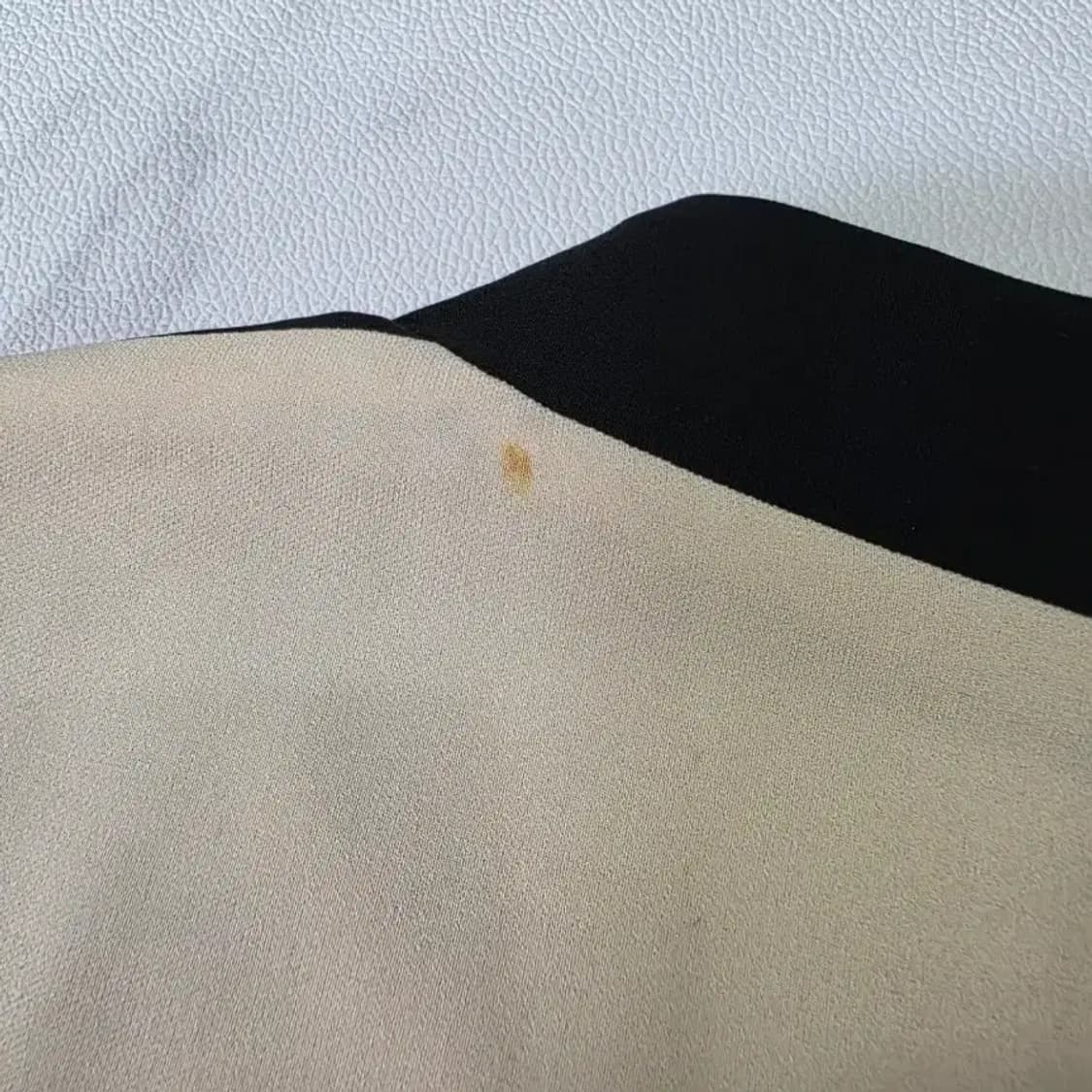 타임 포스트모던 블랙 베이지 배색 원피스 상품이미지10