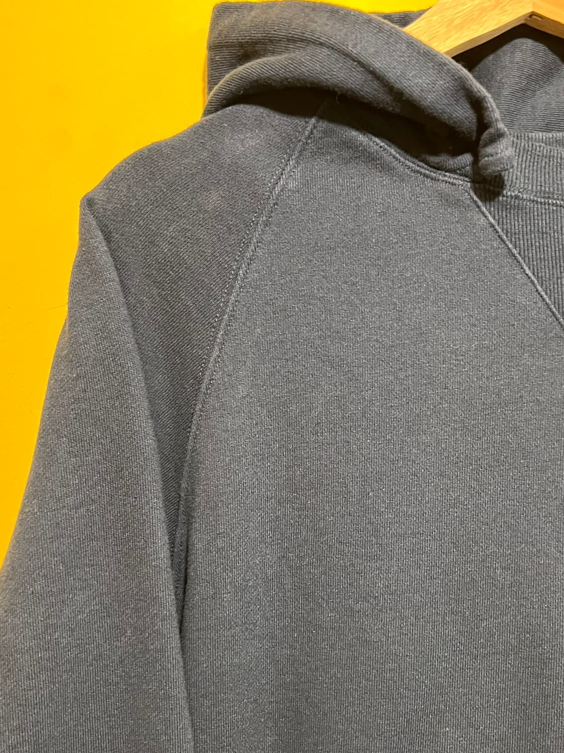 [L] 애프터프레이 레터링 로고 스플릿 후드 블랙 상품이미지3