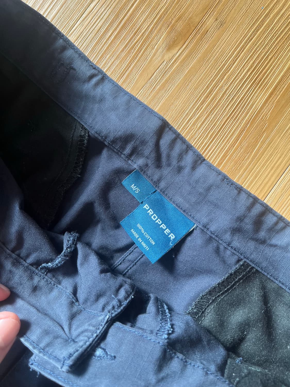프로퍼 propper 카고팬츠 네이비 M 팝니다.  상품이미지3
