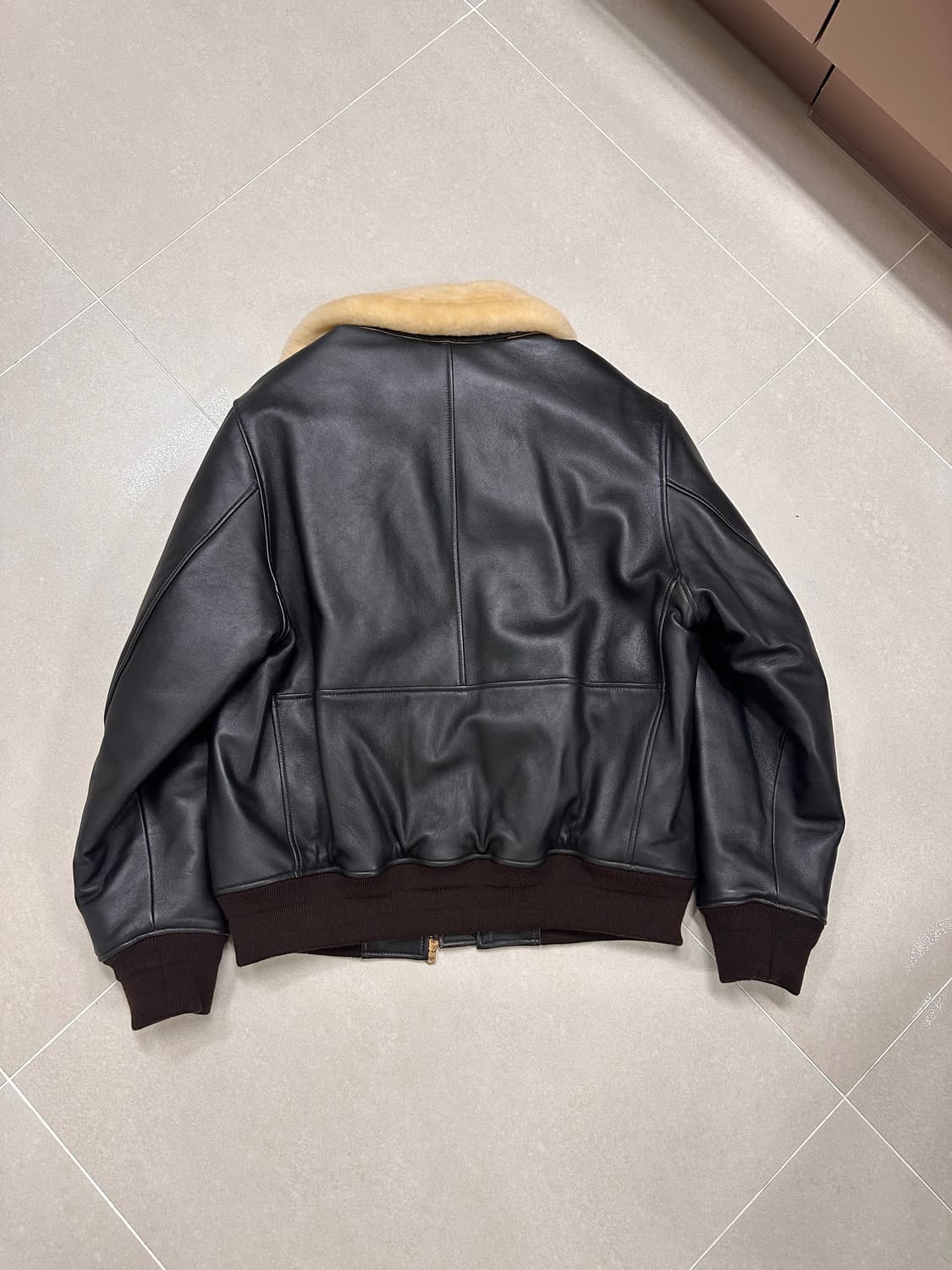 이스트로그 X 변요한 에어포스 점퍼 M 상품이미지10