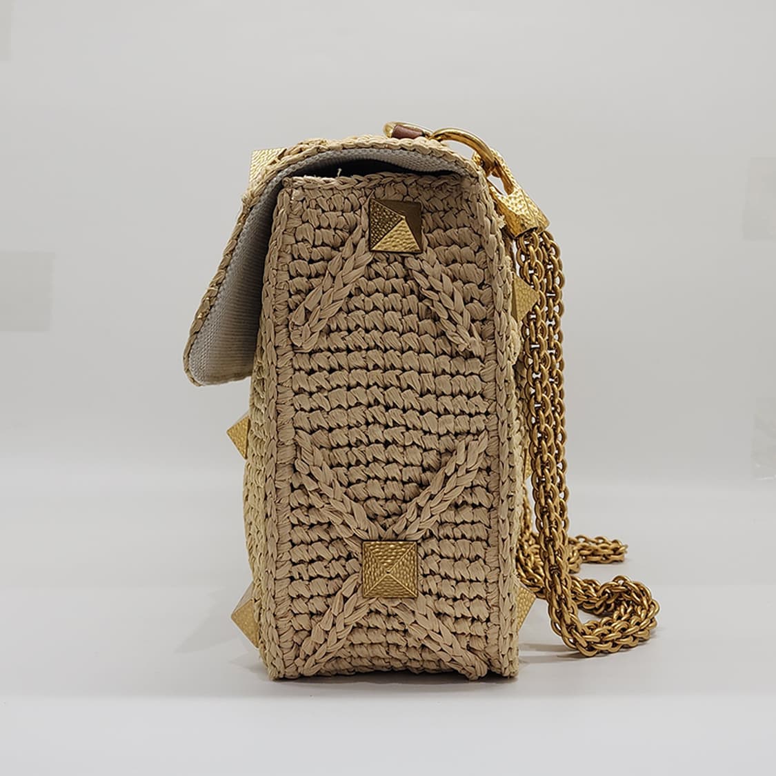 발렌티노 로만스터드 라피아 숄더백 상품이미지2