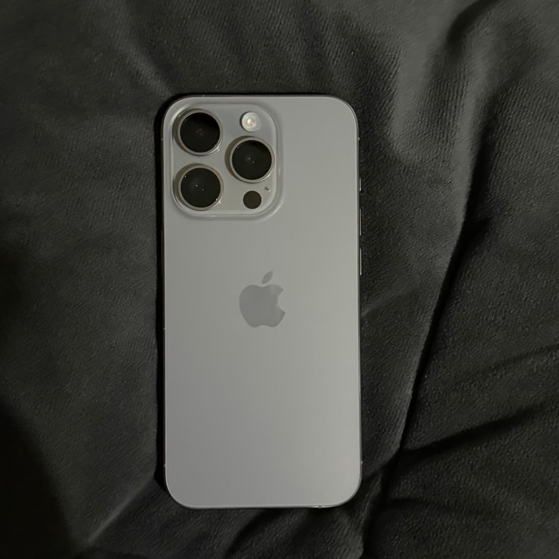 아이폰 15PRO 내추럴티타늄 128GB 상품이미지1