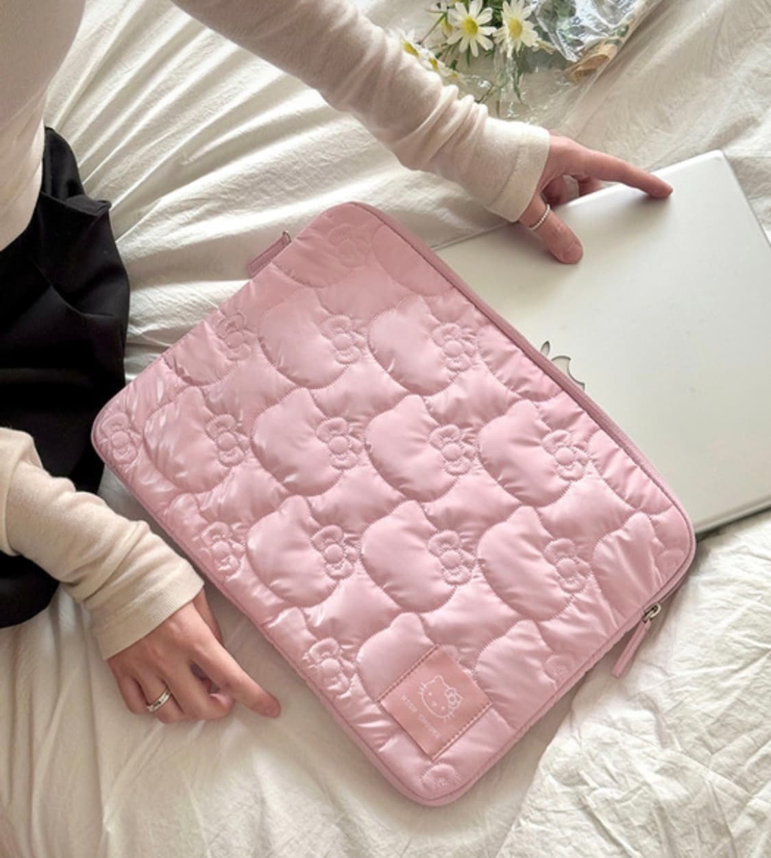 하이칙스 헬로키티 노트북 패드 파우치 13인치 핑크 상품이미지4