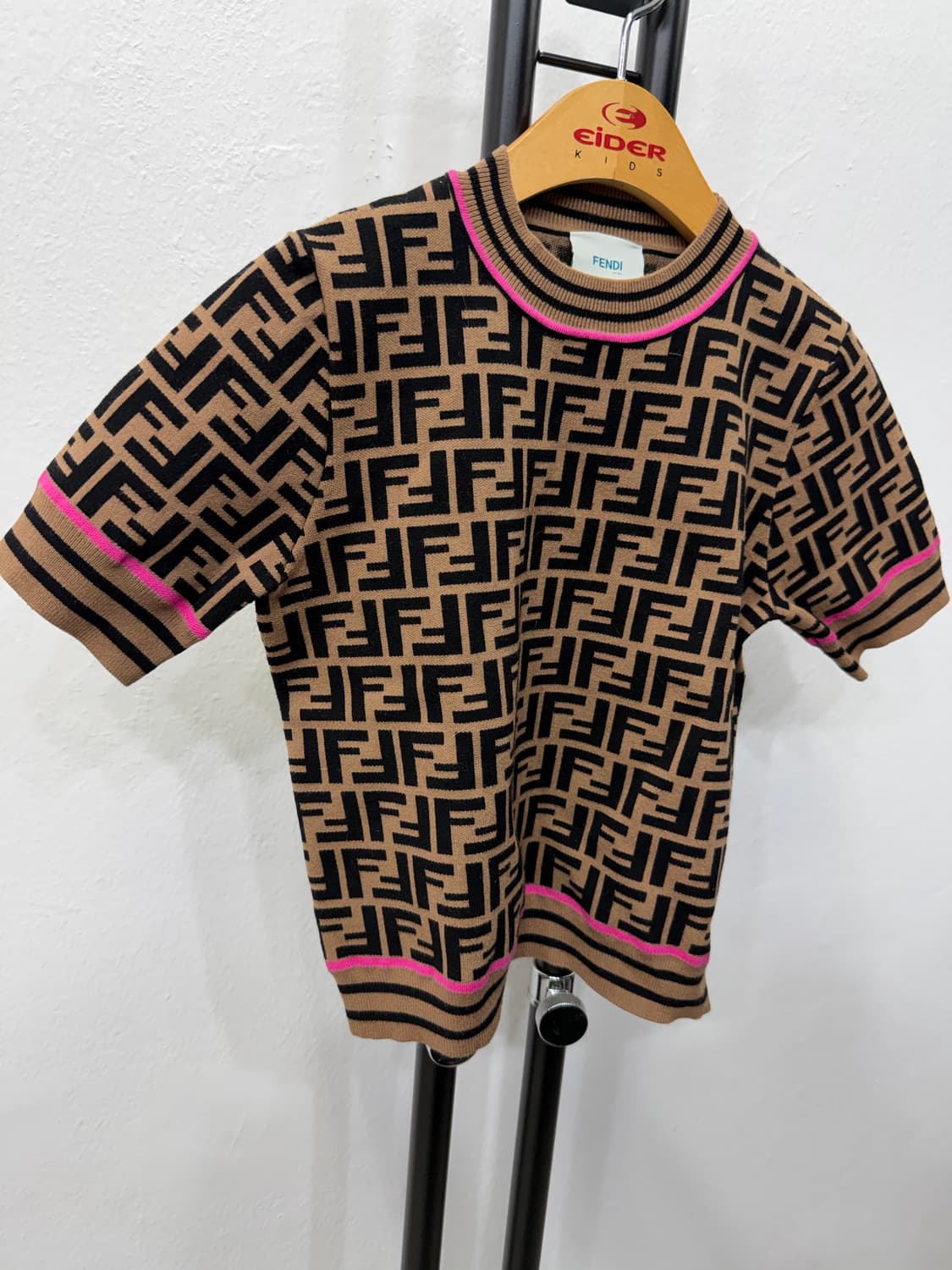 정품) 펜디 키즈 FF 로고 반팔 니트 6y 상품이미지2