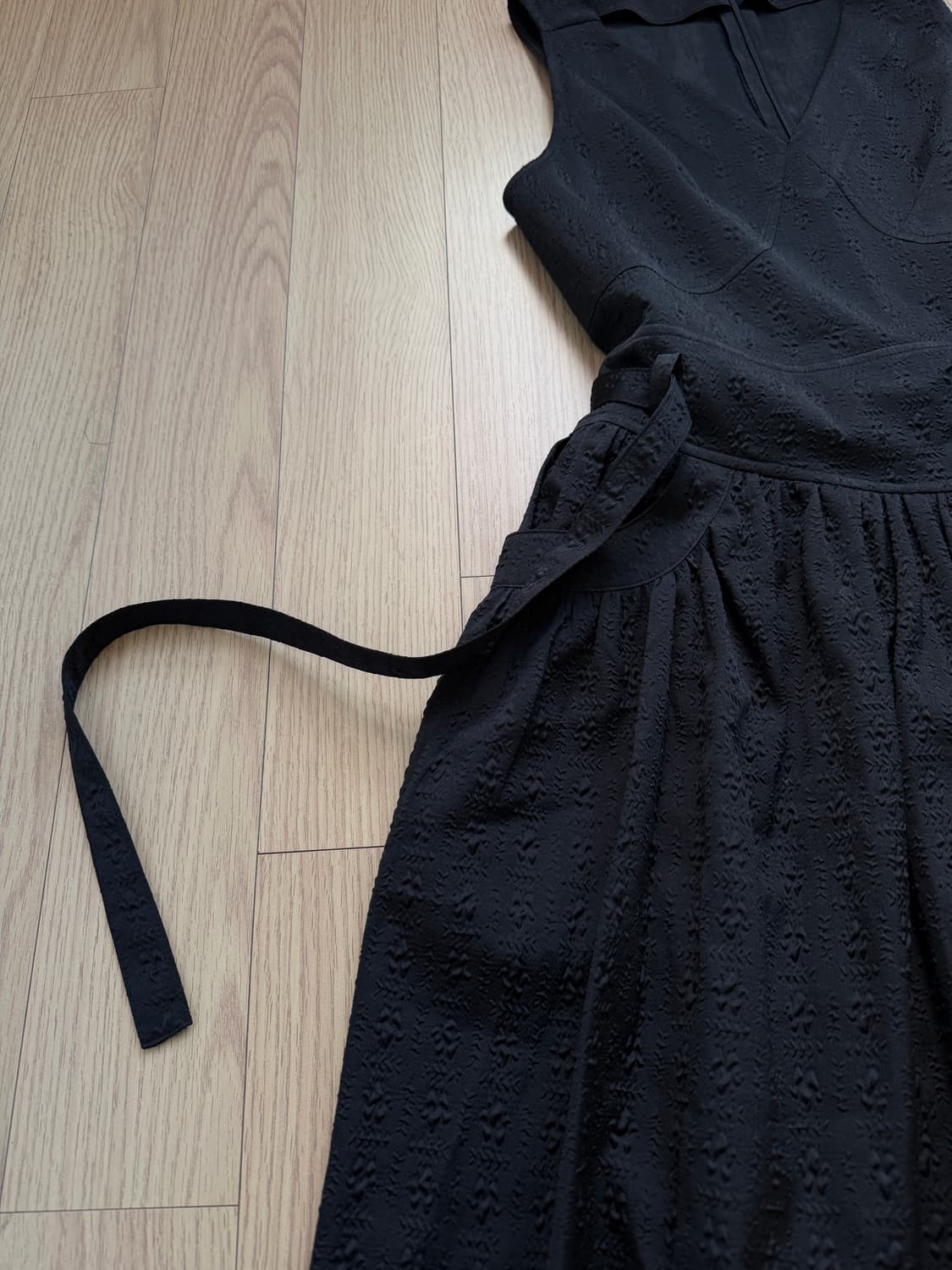 오스더 자카드 볼륨 드레스 원피스 블랙 상품이미지7