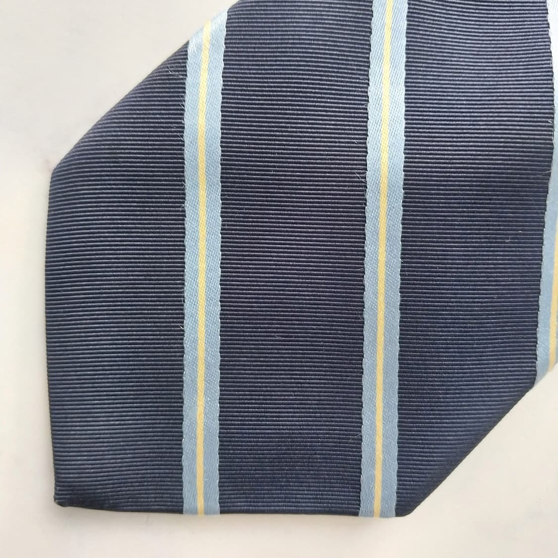 브룩스브라더스 실크 스트라이프 넥타이 8.7cm A+등급 K1821
 상품이미지7