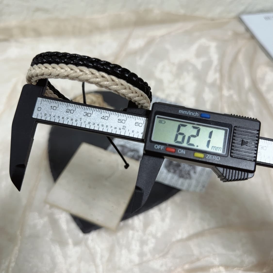 빈티지 핸드메이드 꽈배기 조절 팔찌 상품이미지2