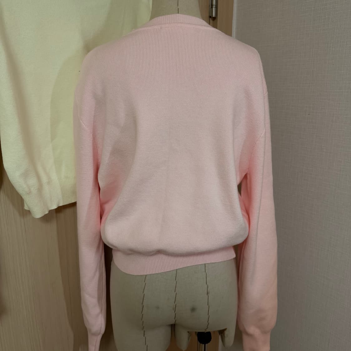 66사이즈) 오로 (라퍼지포우먼) 에센셜 라운드 니트 가디건 상품이미지4