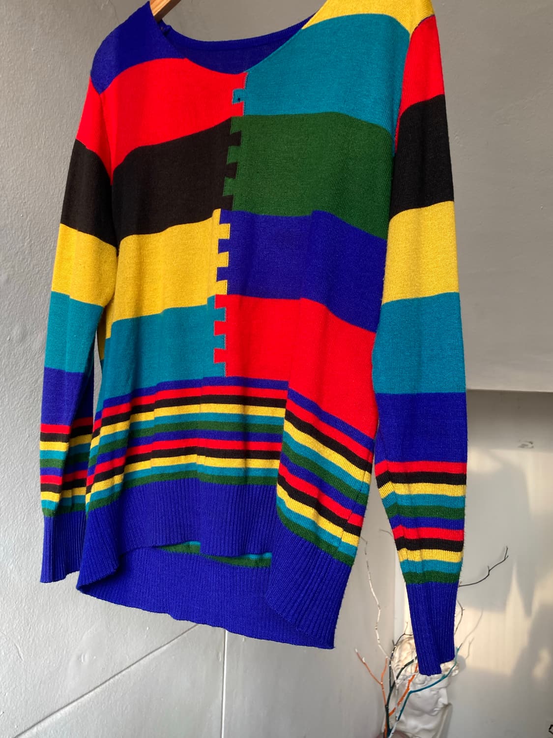 베네통st 비비드 그래픽 니트 상품이미지3